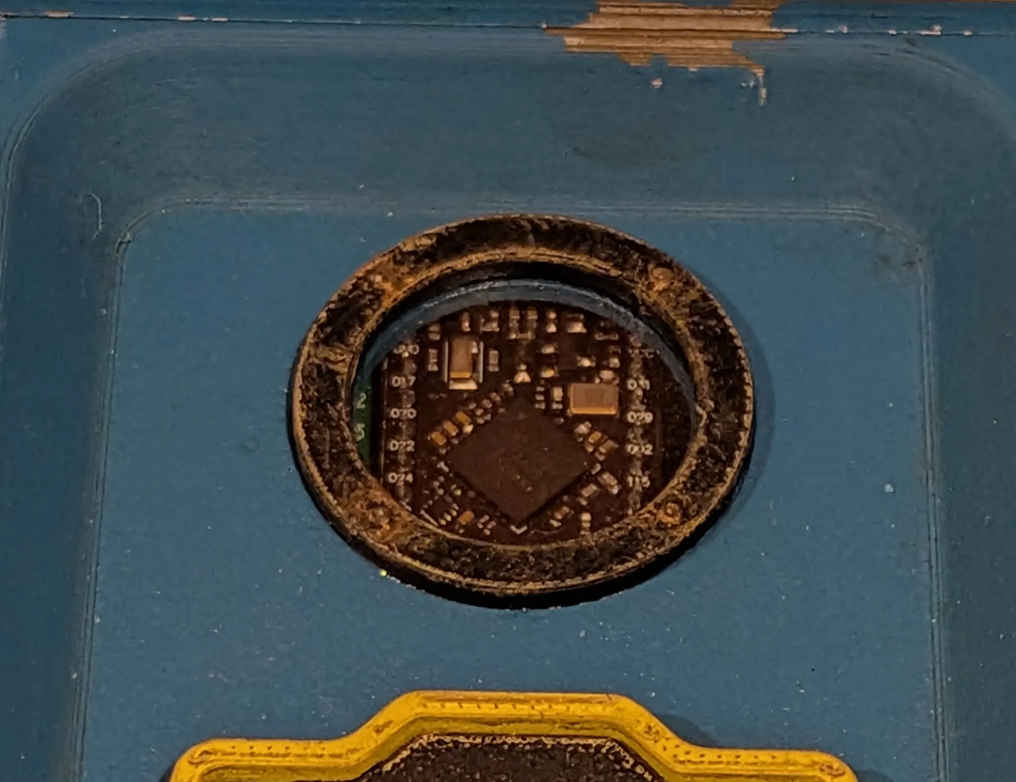 MCU Porthole